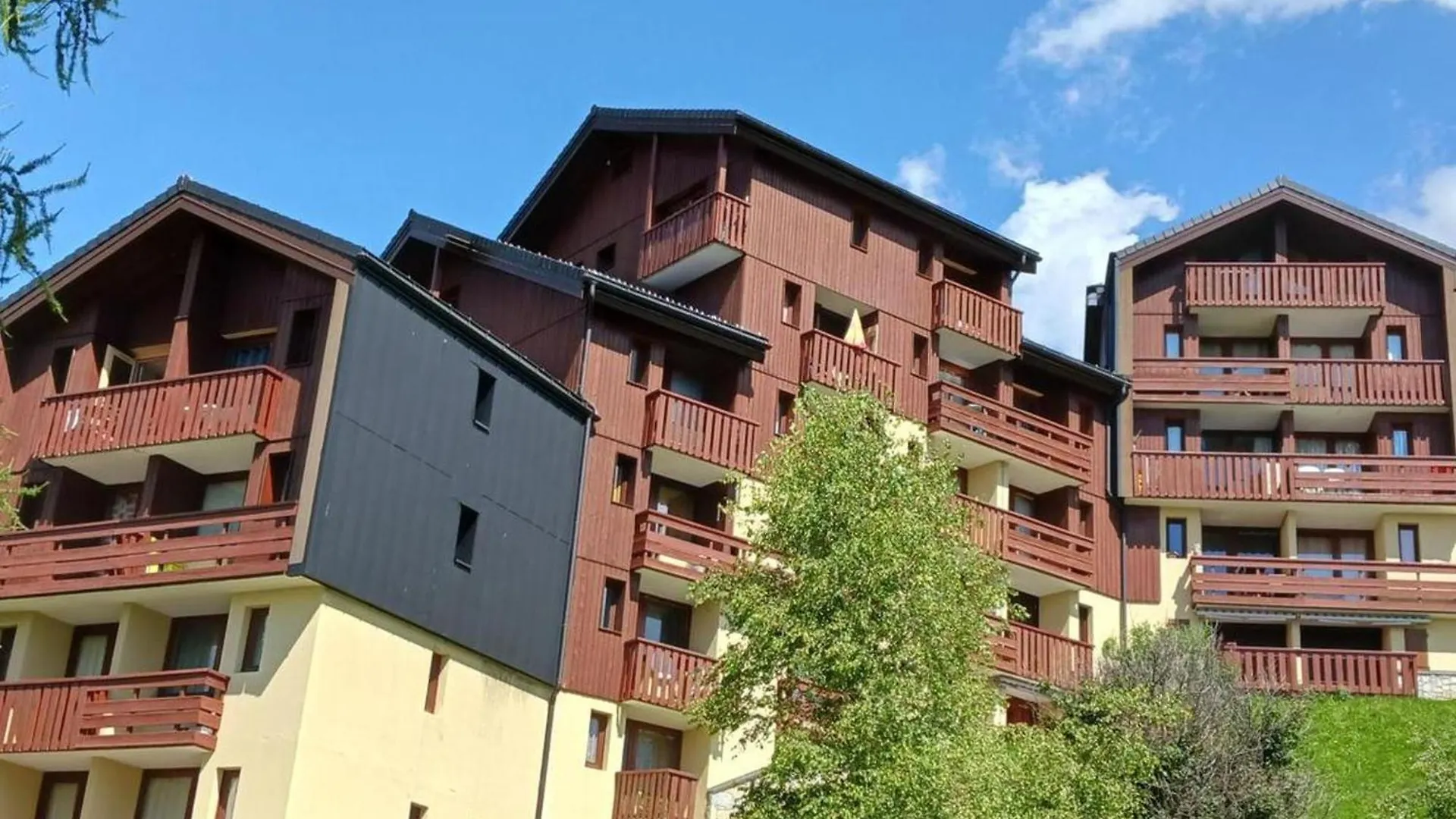 Studio Confortable Proche Des Pistes, Balcon, Tv Et Casier A Skis - Fr-1-411-115 Landry Apartment