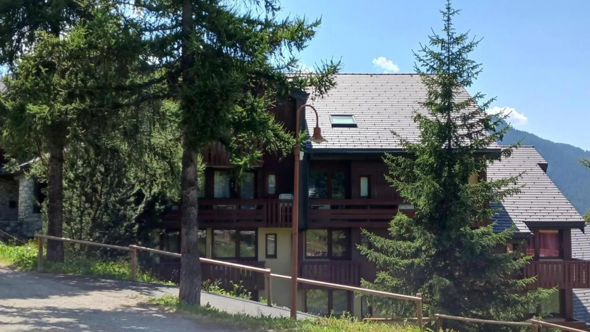 Studio Confortable Proche Des Pistes, Balcon, Tv Et Casier A Skis - Fr-1-411-115 Landry 0*,